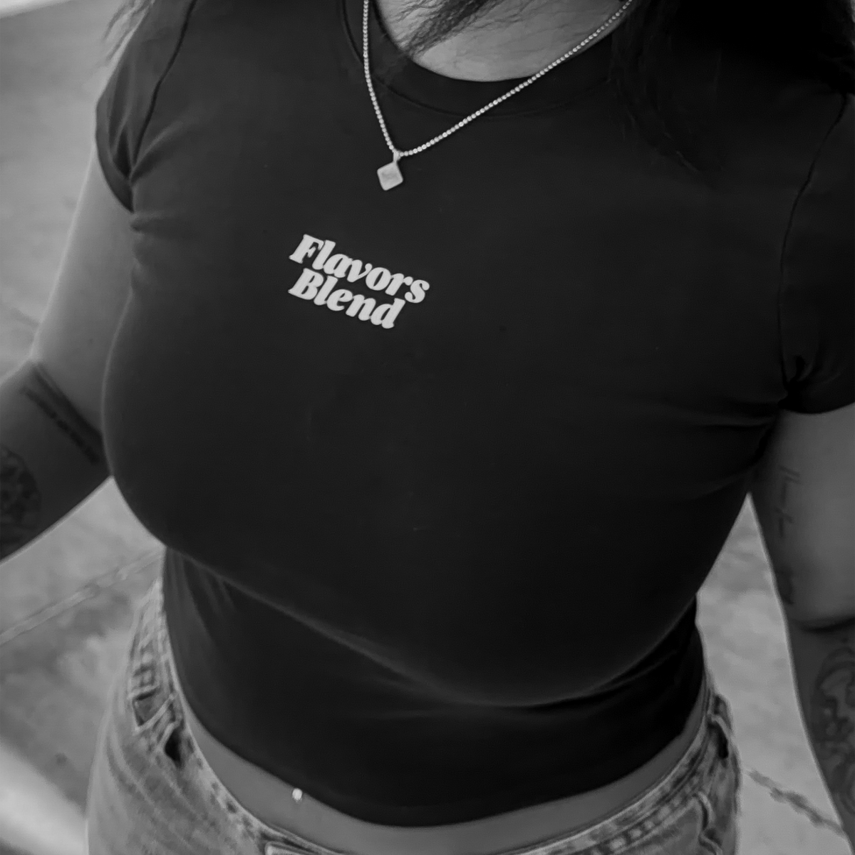 BLACK LOGO BABY TEE